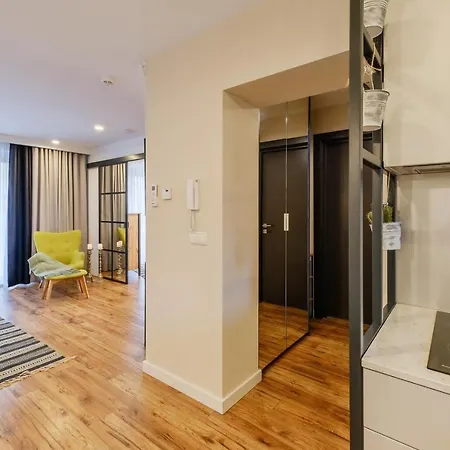 Apartment Ornak: Stylish With Balconies Near Krupówki