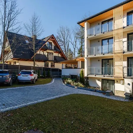 Ornak: Stylish With Balconies Near Krupówki Apartment